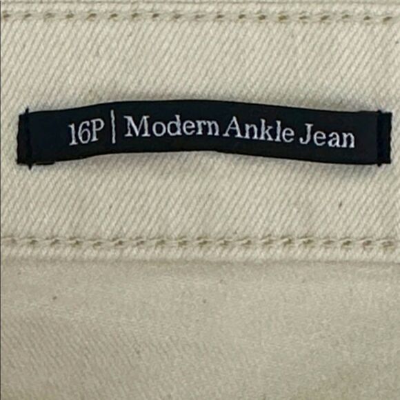 Talbots Modern Ankle Jeans Size 16P Denim Cream Color - Picture 8 of 10